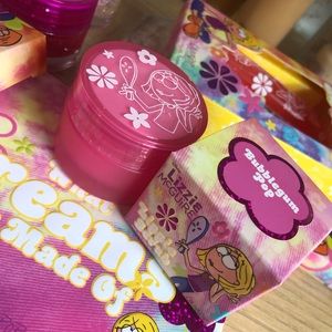 Lizzie McGuire Colourpop Lip Scrub